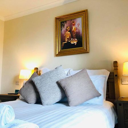 The Llanelwedd Arms Hotel Builth Wells Buitenkant foto