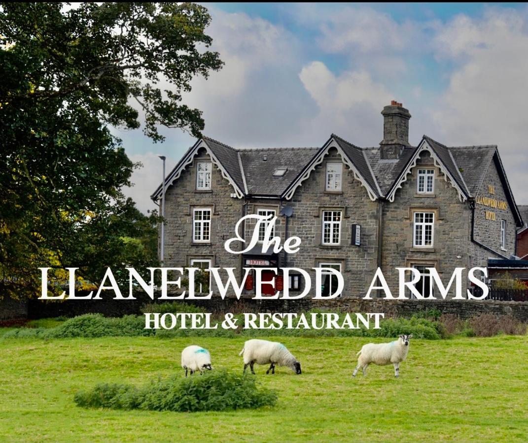 The Llanelwedd Arms Hotel Builth Wells Buitenkant foto