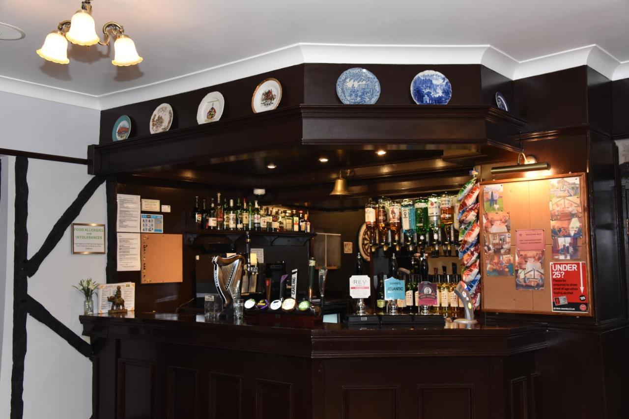 The Llanelwedd Arms Hotel Builth Wells Buitenkant foto