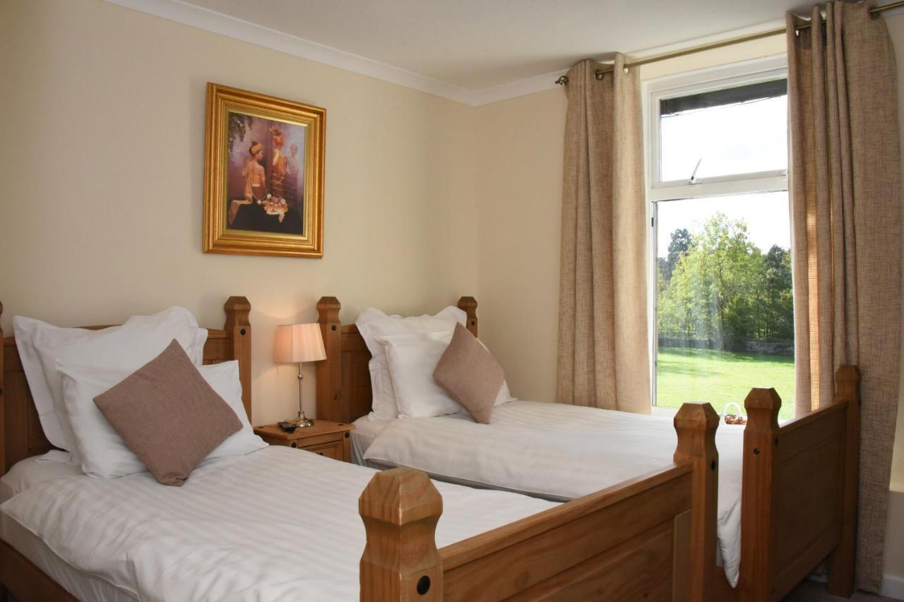 The Llanelwedd Arms Hotel Builth Wells Buitenkant foto