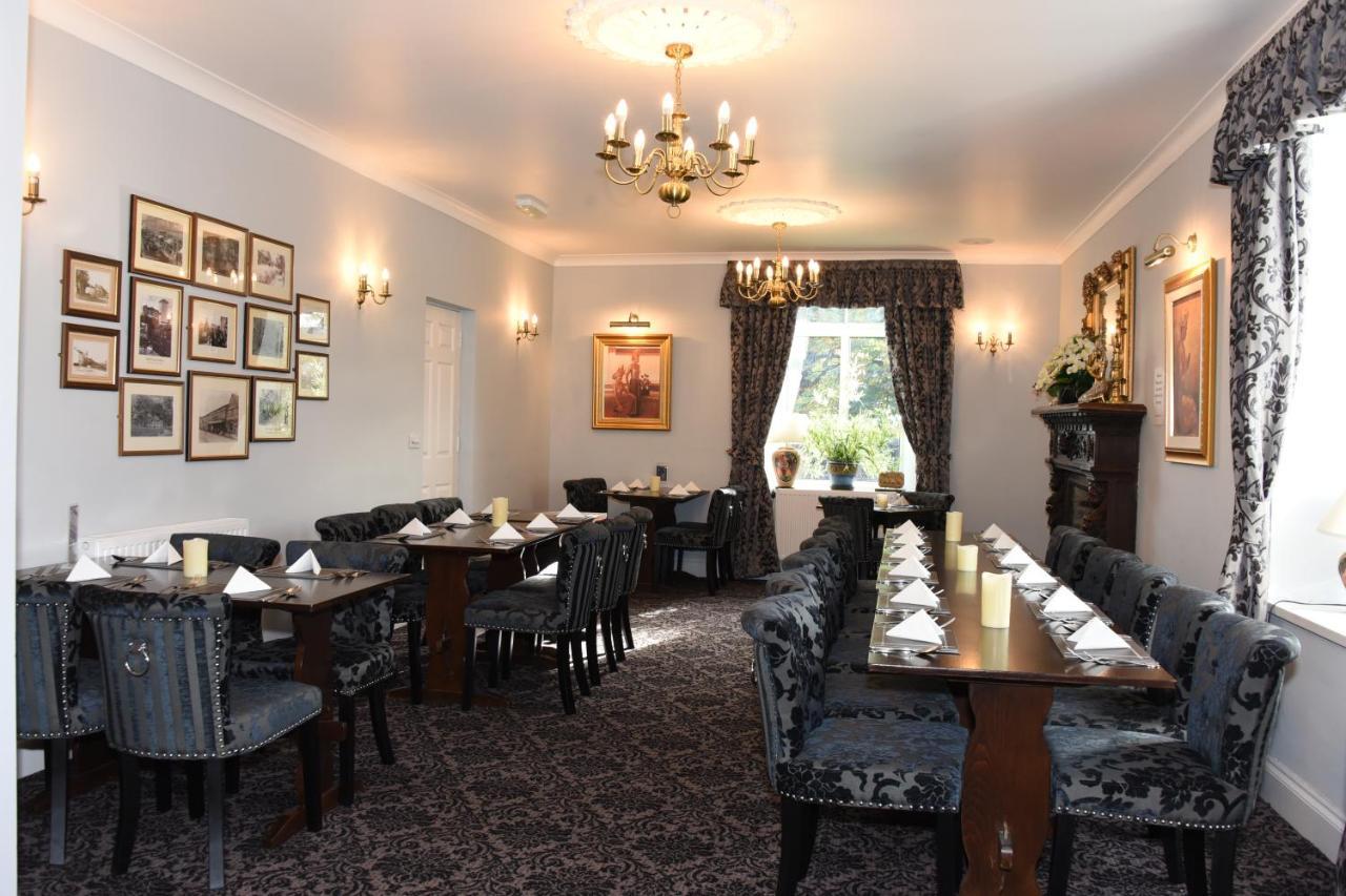 The Llanelwedd Arms Hotel Builth Wells Buitenkant foto