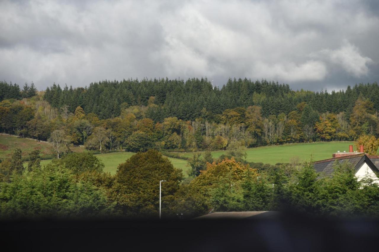 The Llanelwedd Arms Hotel Builth Wells Buitenkant foto